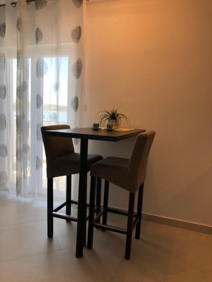 Apartments Aco Barbat na Rabu Екстериор снимка