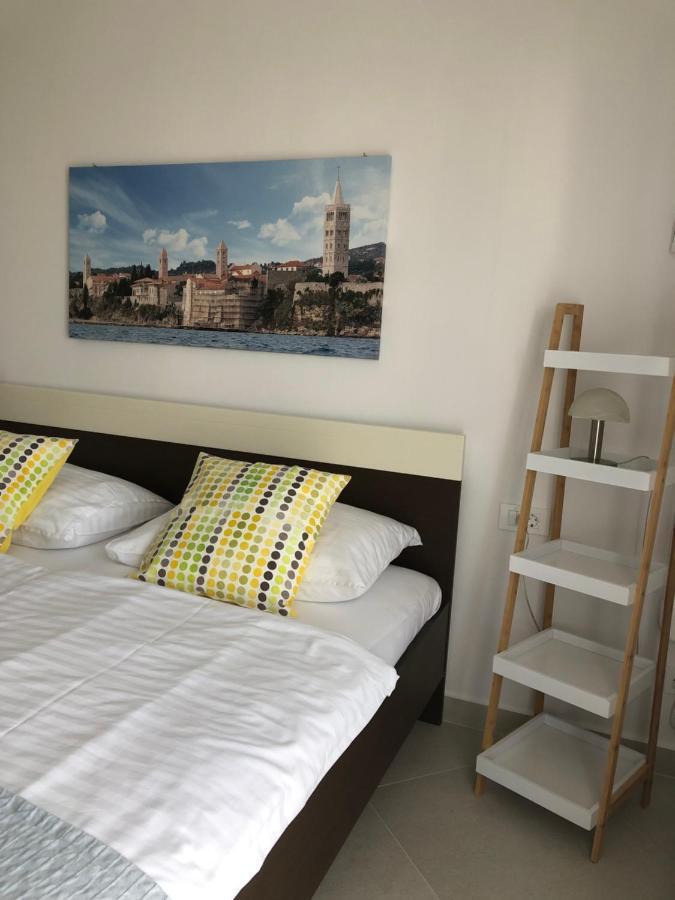 Apartments Aco Barbat na Rabu Екстериор снимка