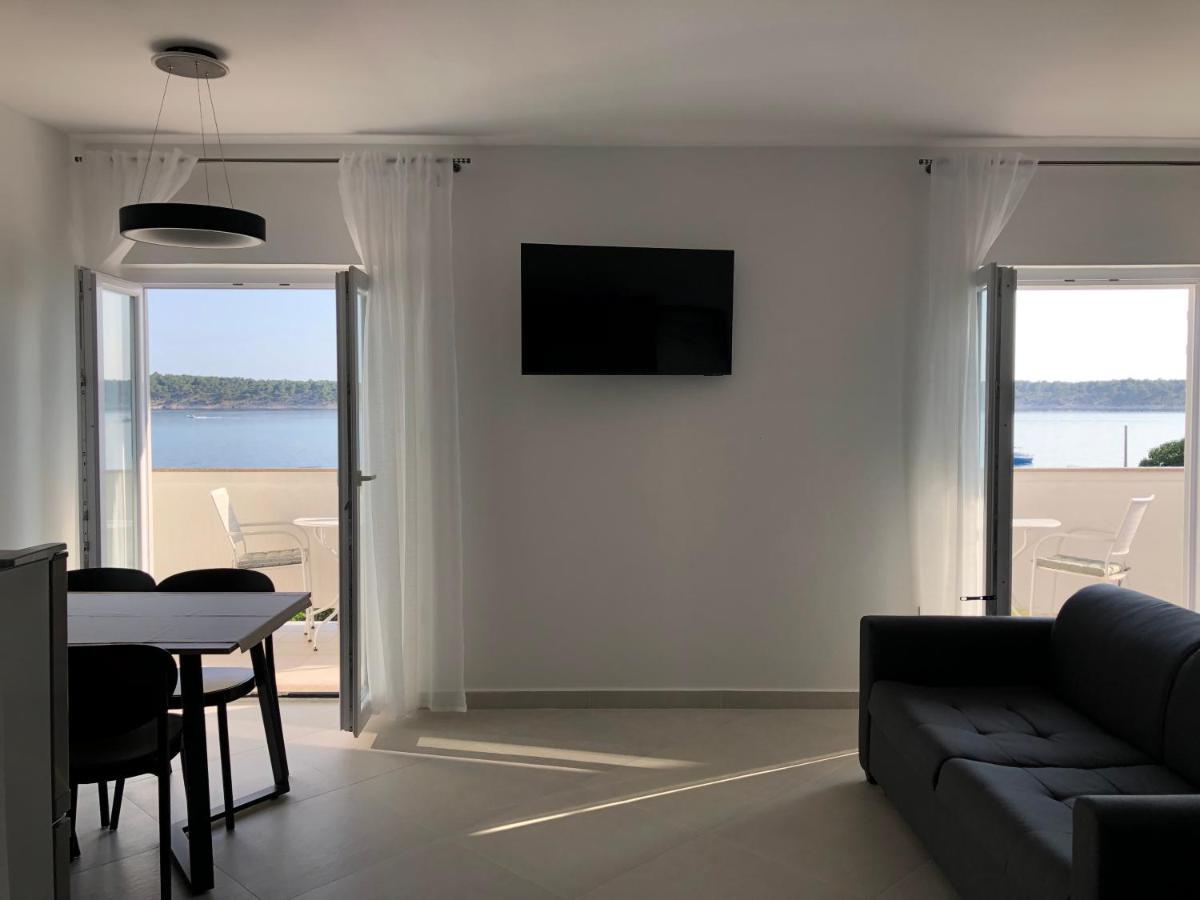 Apartments Aco Barbat na Rabu Екстериор снимка