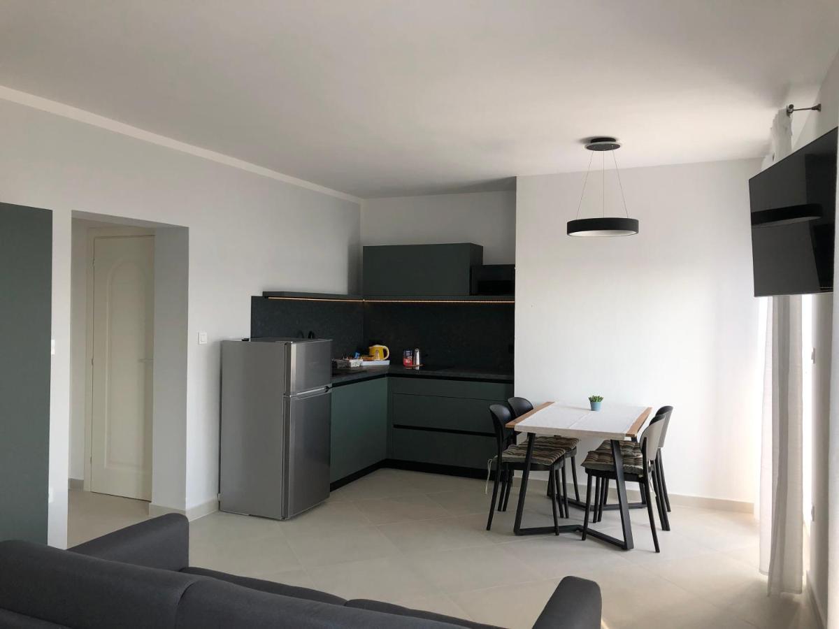 Apartments Aco Barbat na Rabu Екстериор снимка